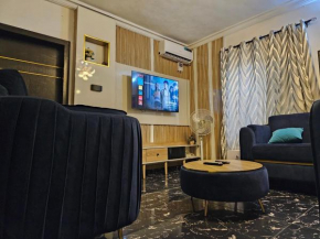 Homey 2-Bed-Apt 24HRS POWER & Unlimited Internet Access